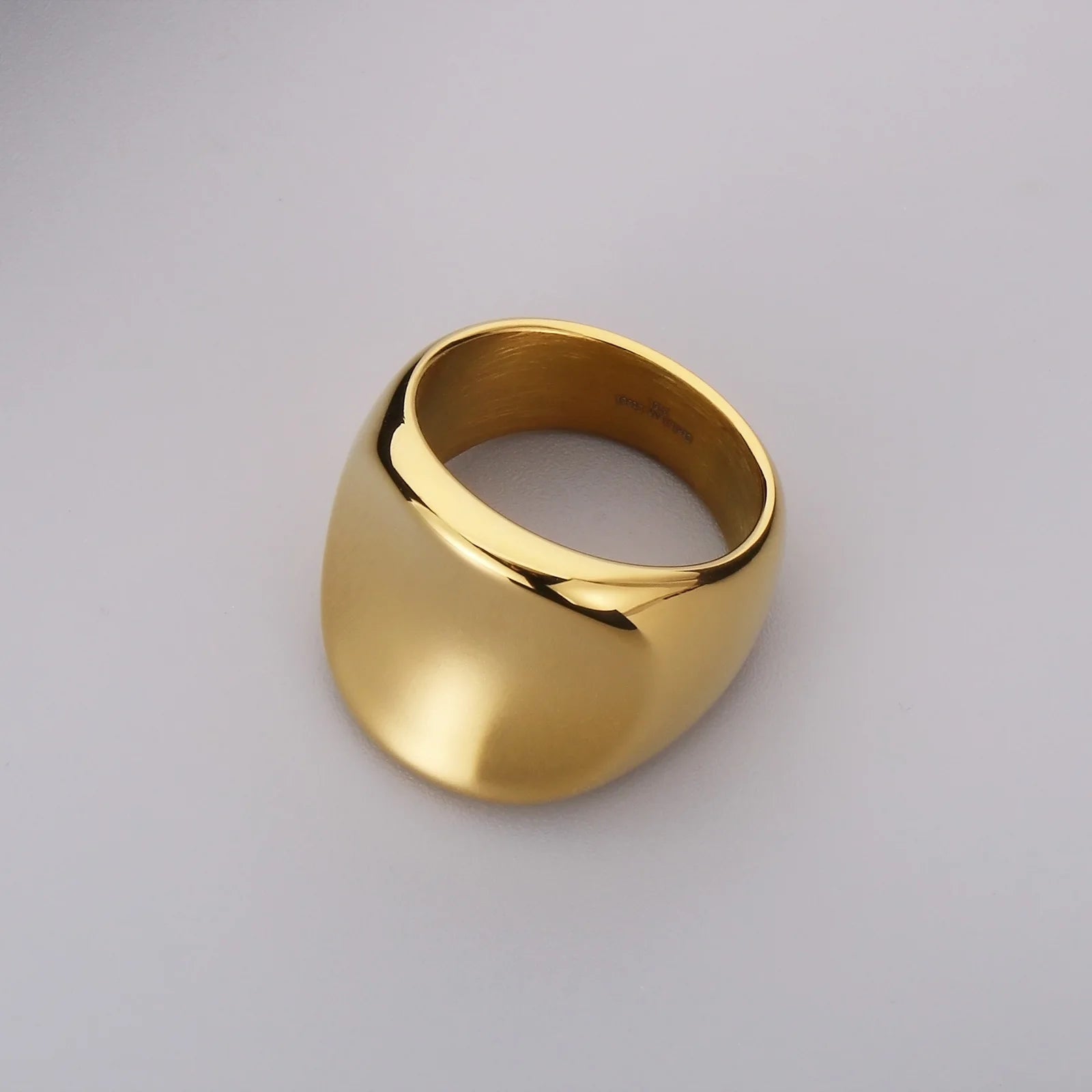 "Dentique" - unisex fashionable stainless steel ring gold polished surface