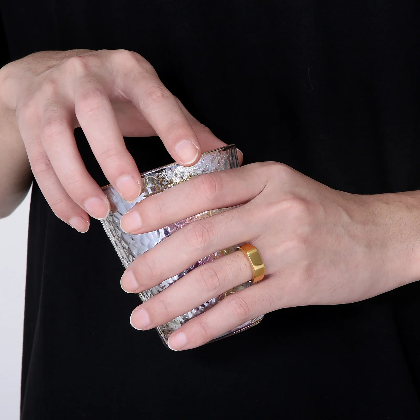 "Hexanut" - unisex fashion ring gold display on hand 